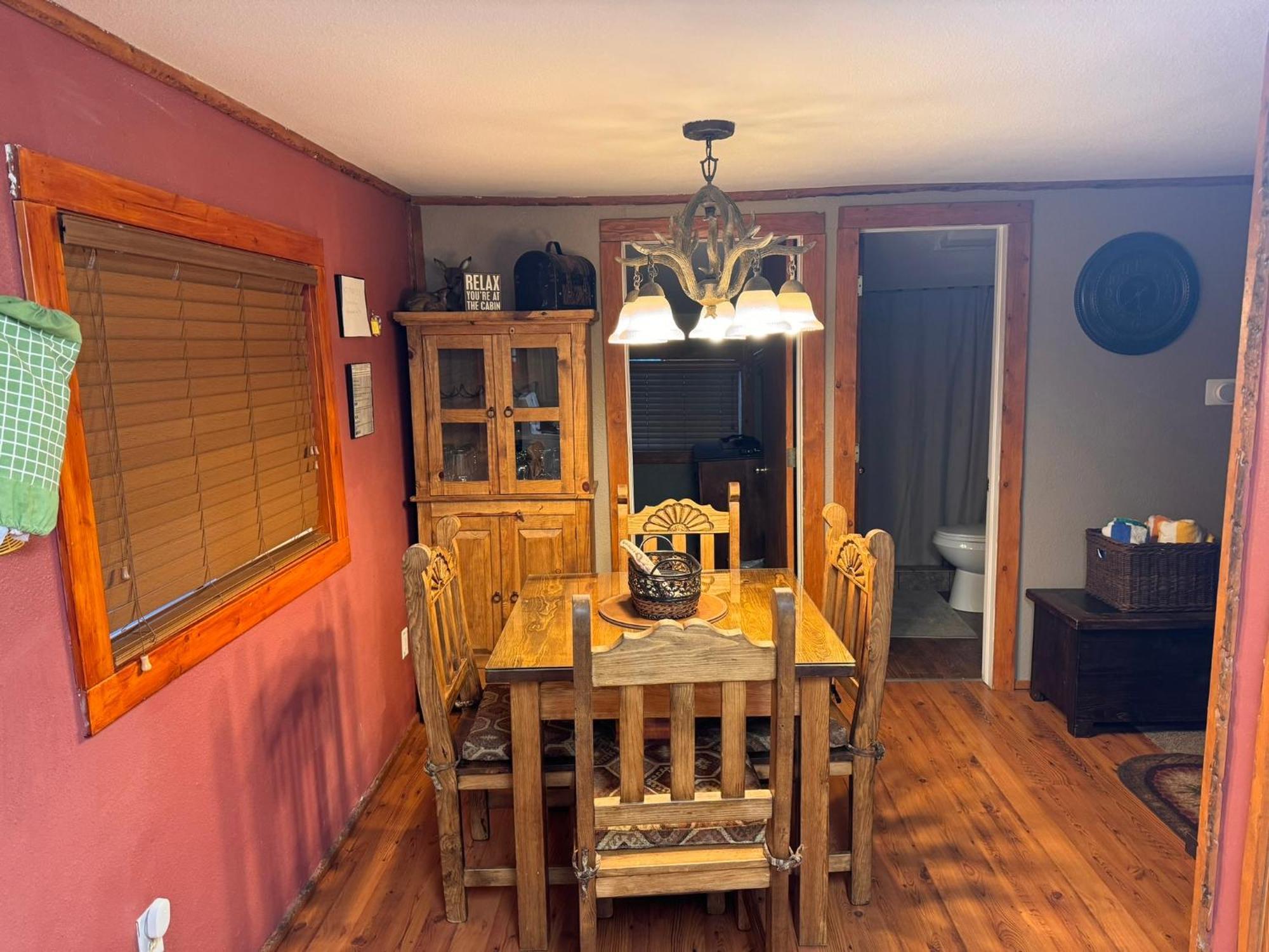 Gonzales Cozy Little Bear